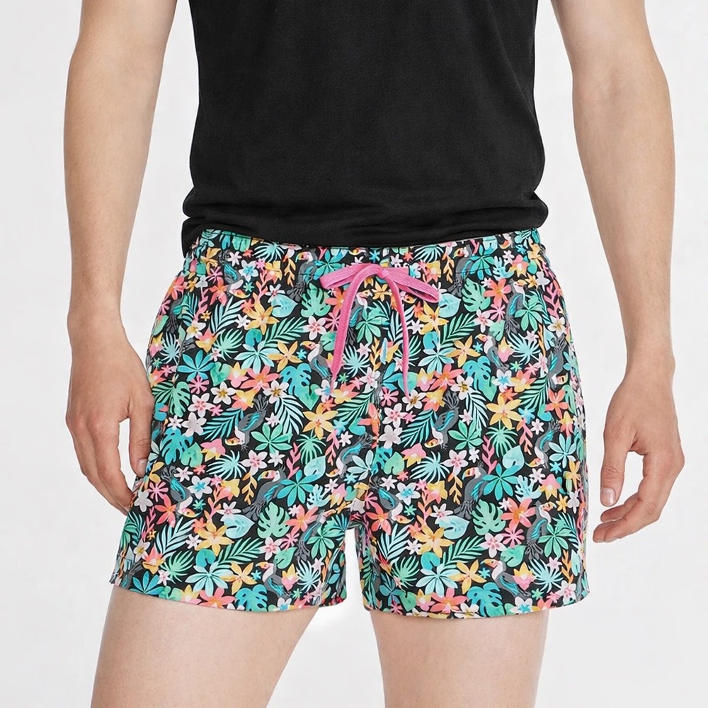 Chubbies The Bloomerangs Tropical Toucan Floral Classic Swim Trunks Men's Small